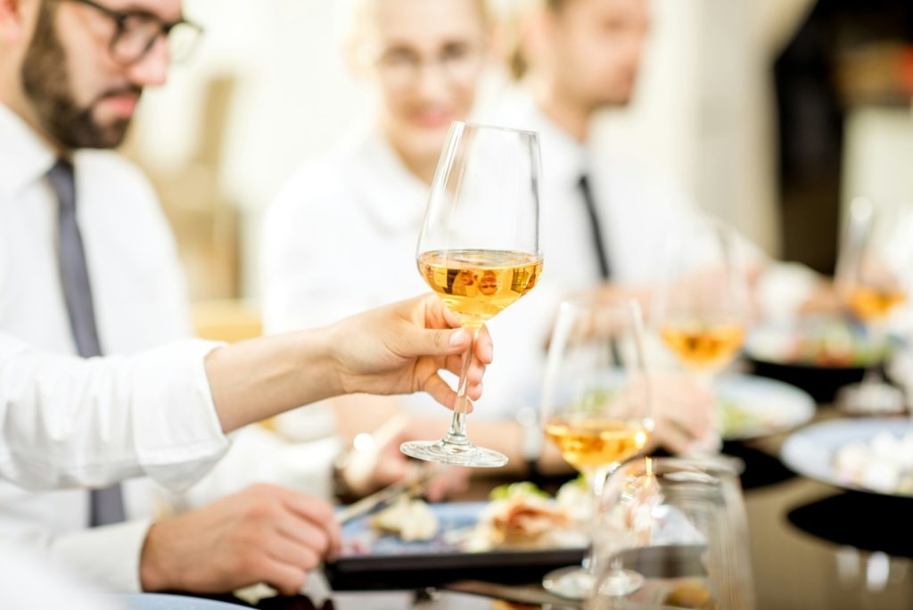 Meals with wine on the business lunch